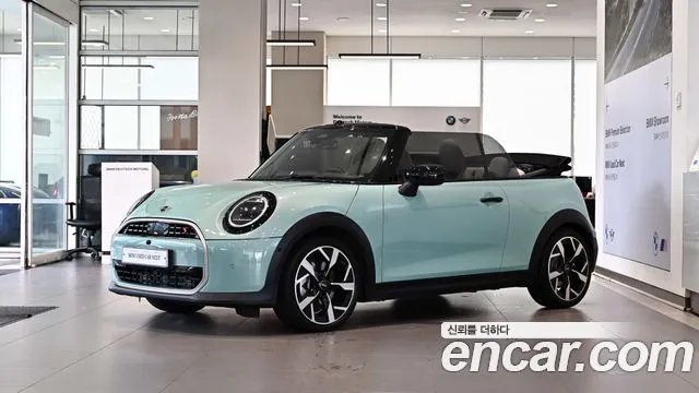 Mini Cooper Convertible — фото 1