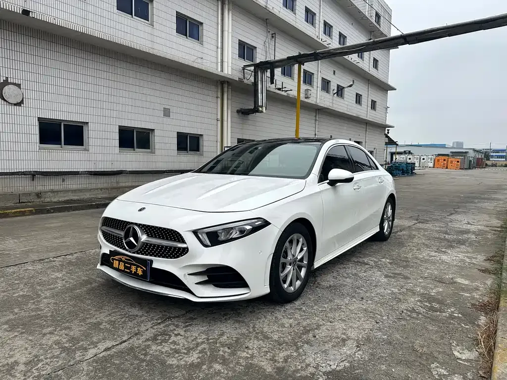 Mercedes-Benz A-Class — фото 1