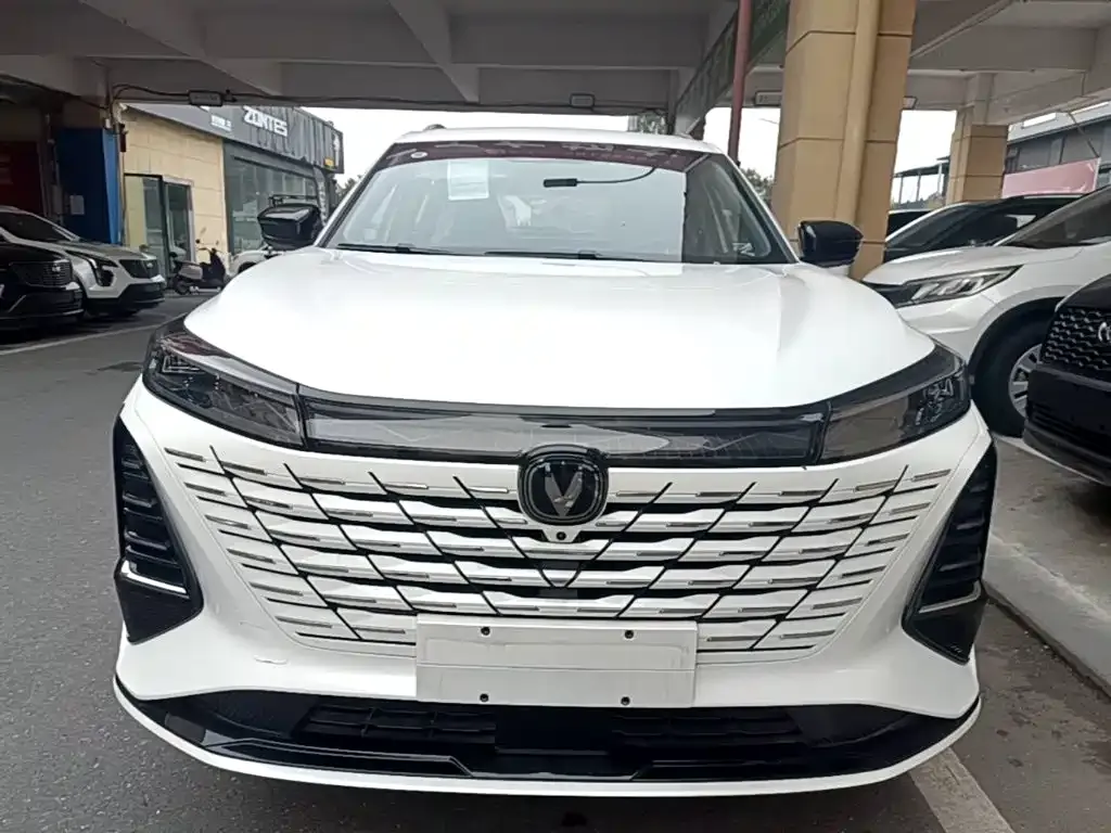 Changan CS75 PLUS — фото 7