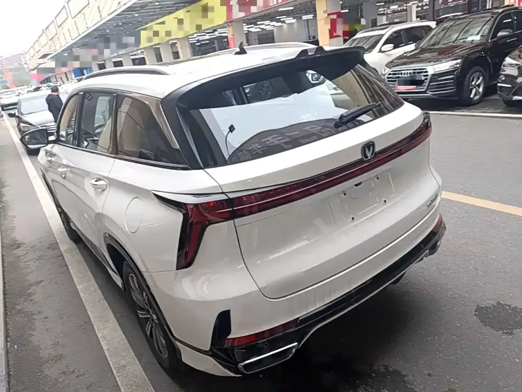 Changan CS75 PLUS — фото 6