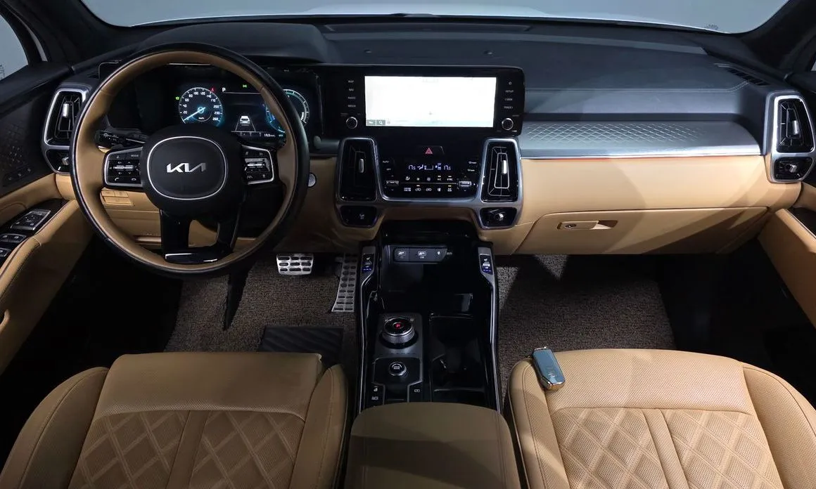 Kia Sorento — фото 8