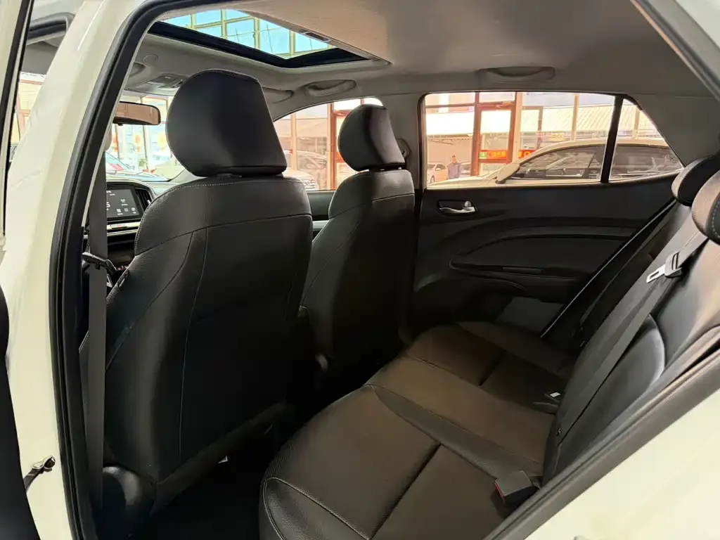Kia KX1 — фото 6