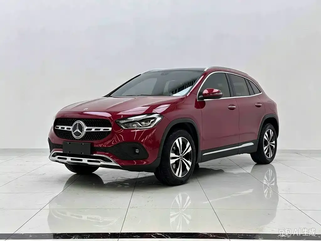 Mercedes-Benz GLA — фото 1