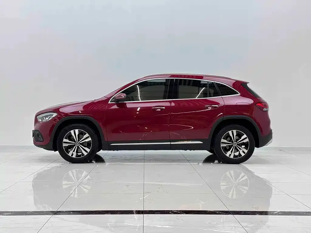 Mercedes-Benz GLA — фото 2