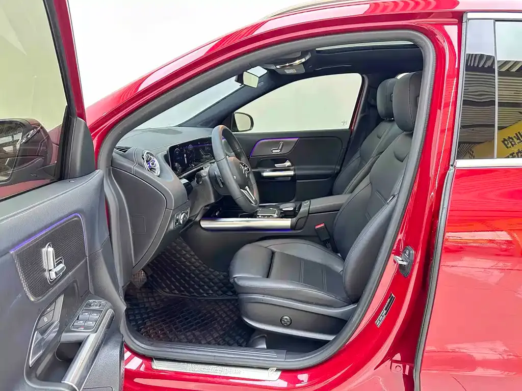 Mercedes-Benz GLA — фото 5