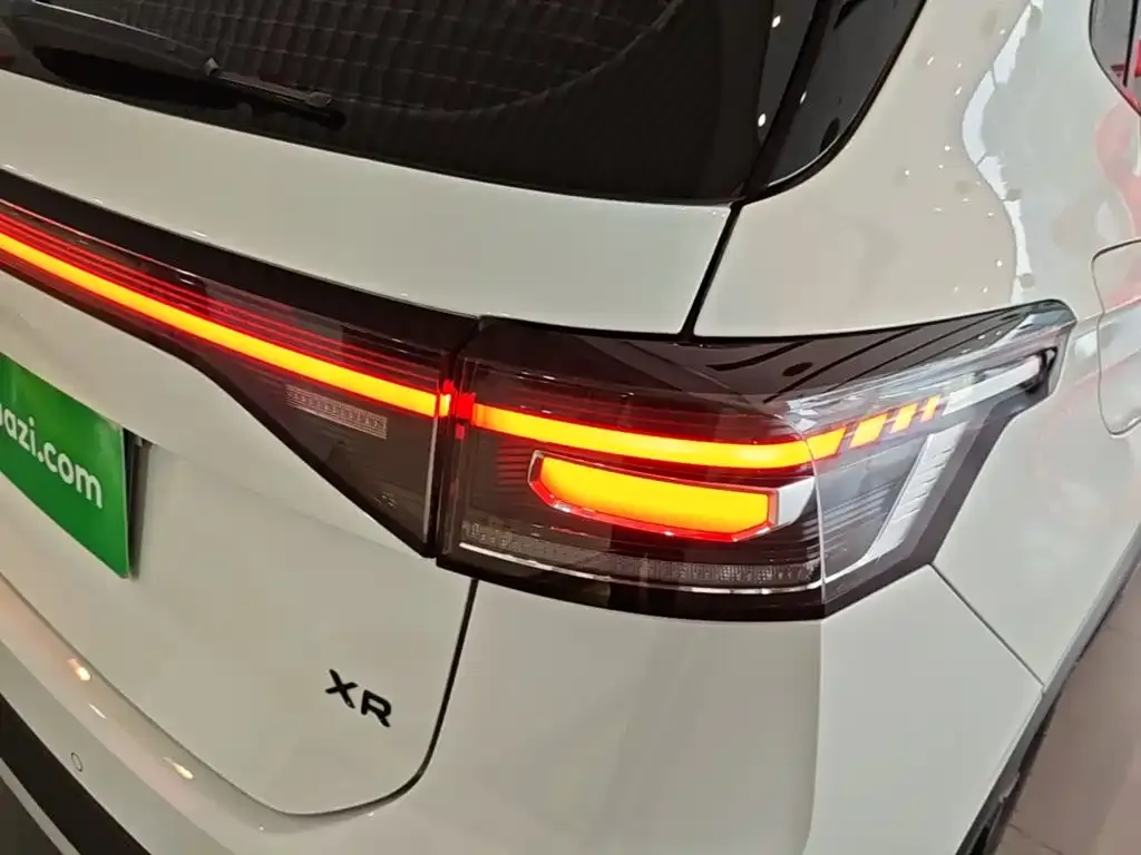 Volkswagen Tharu — фото 2
