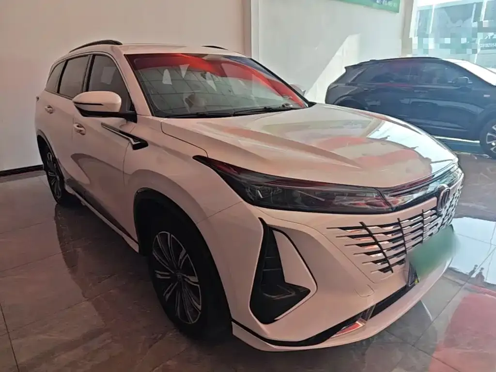 Changan CS75 PLUS — фото 6