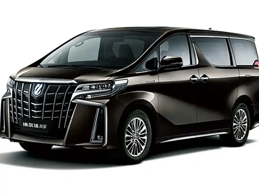Toyota Alphard — фото 1