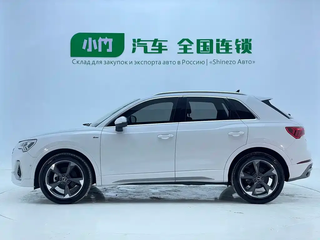 Audi Q3 — фото 10