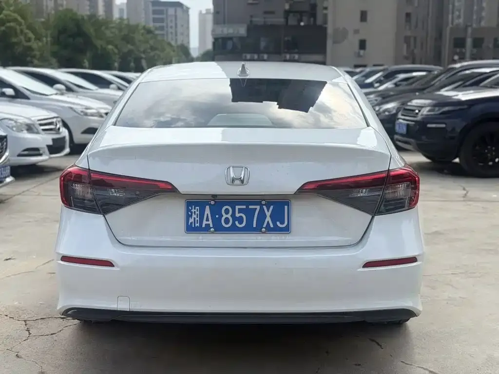 Honda Civic — фото 4
