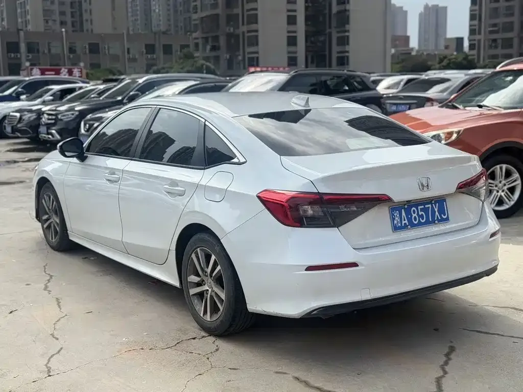 Honda Civic — фото 6