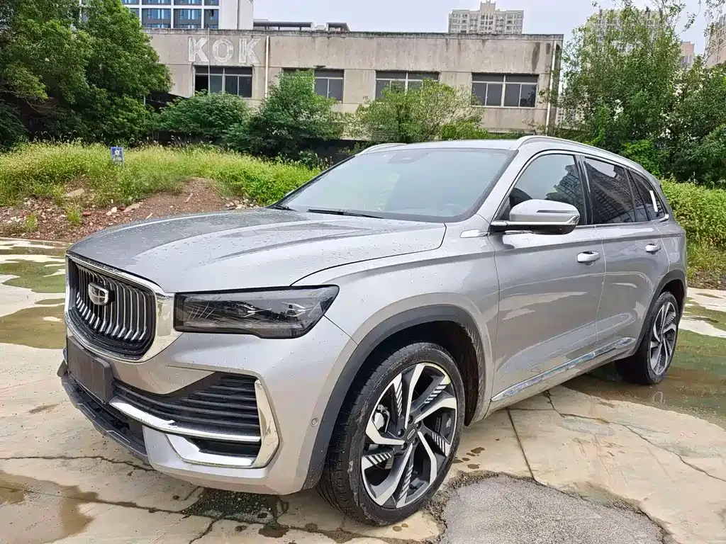 Geely Xingyue L — фото 1