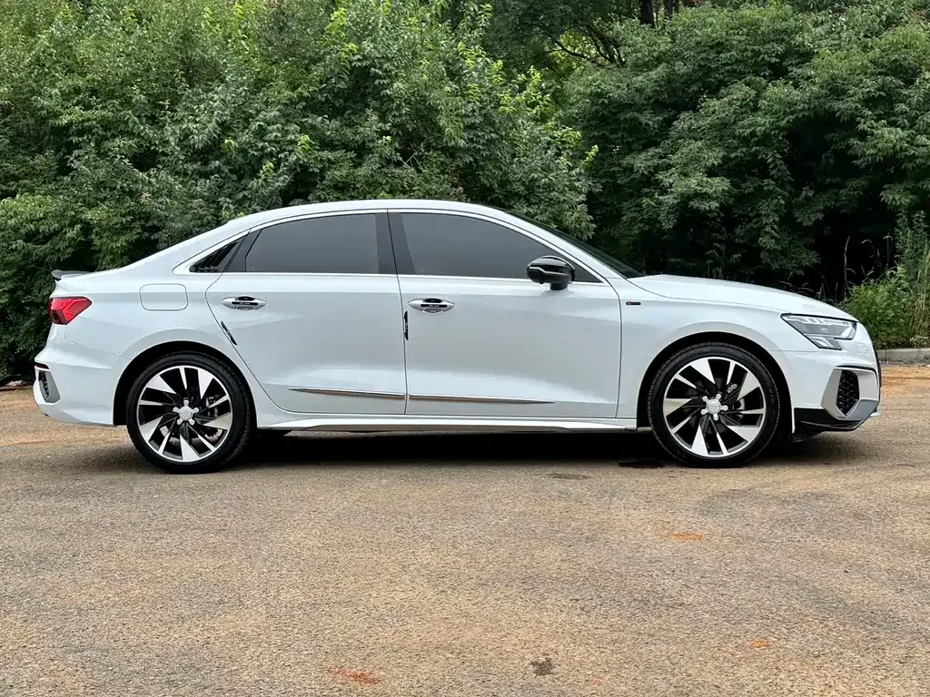 Audi A3 — фото 5