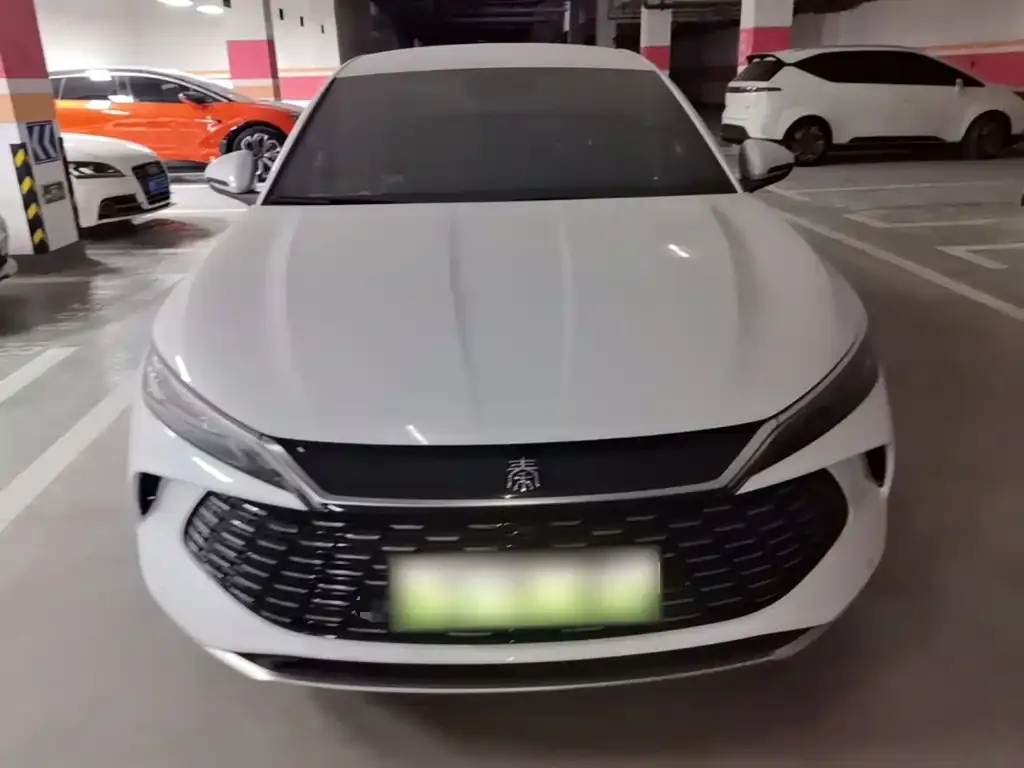 BYD Qin L — фото 10