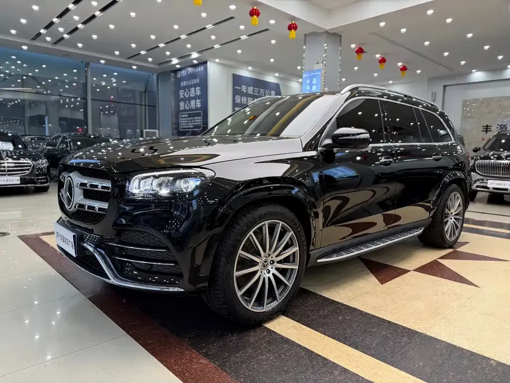 Mercedes-Benz GLS — фото 1