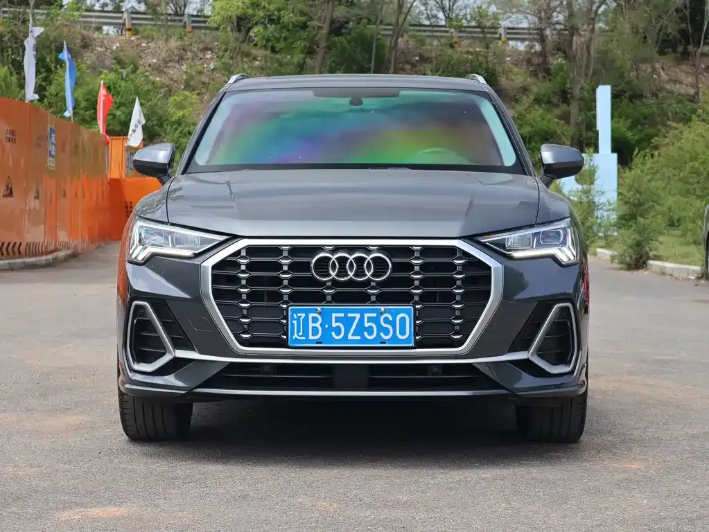 Audi Q3 — фото 3