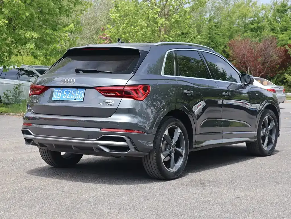 Audi Q3 — фото 5