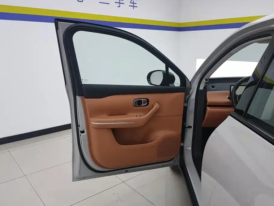 Leapmotor C10 — фото 6