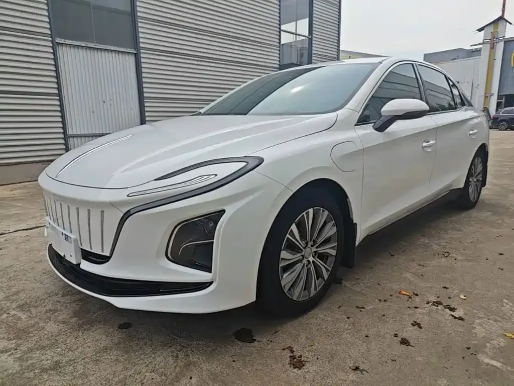 Hongqi E-QM5 — фото 6