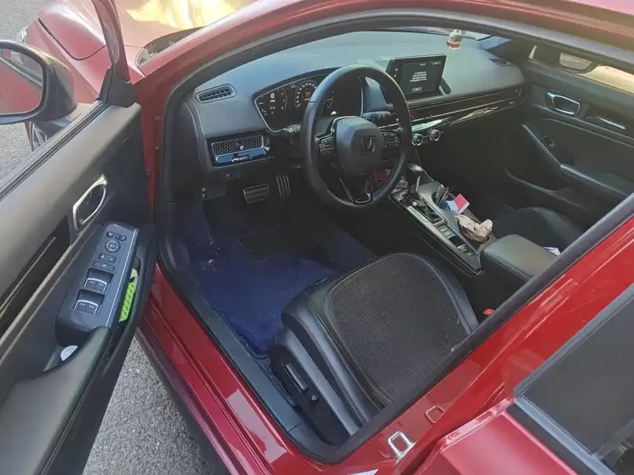 Honda Civic — фото 7
