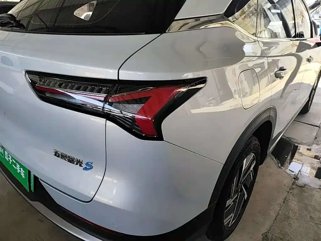 Wuling Xingguang S — фото 3