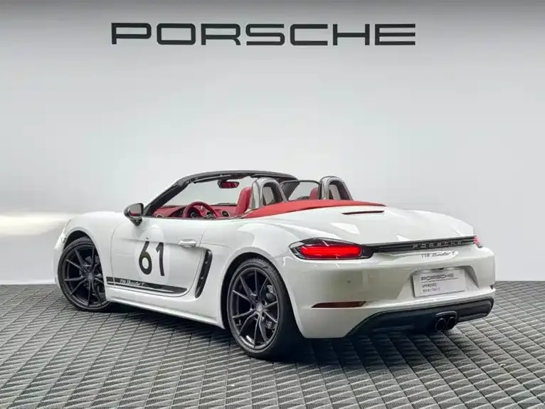 Porsche 718 — фото 7
