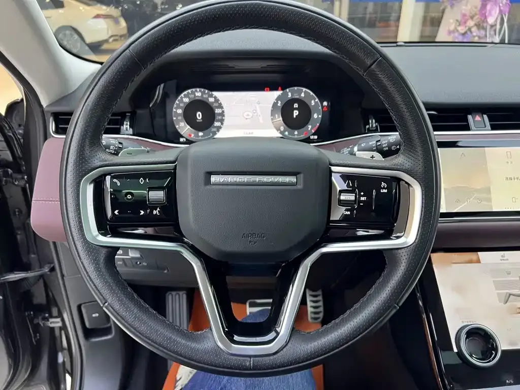 Land Rover Evoque — фото 6