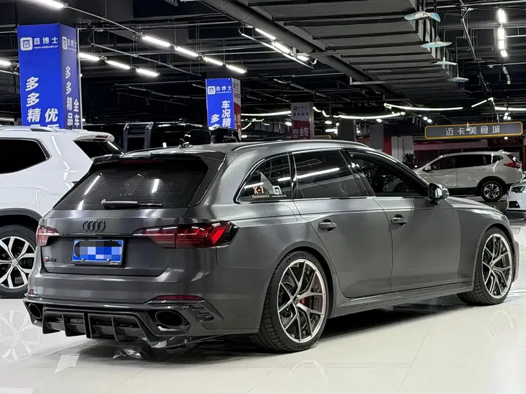 Audi RS 4 — фото 2