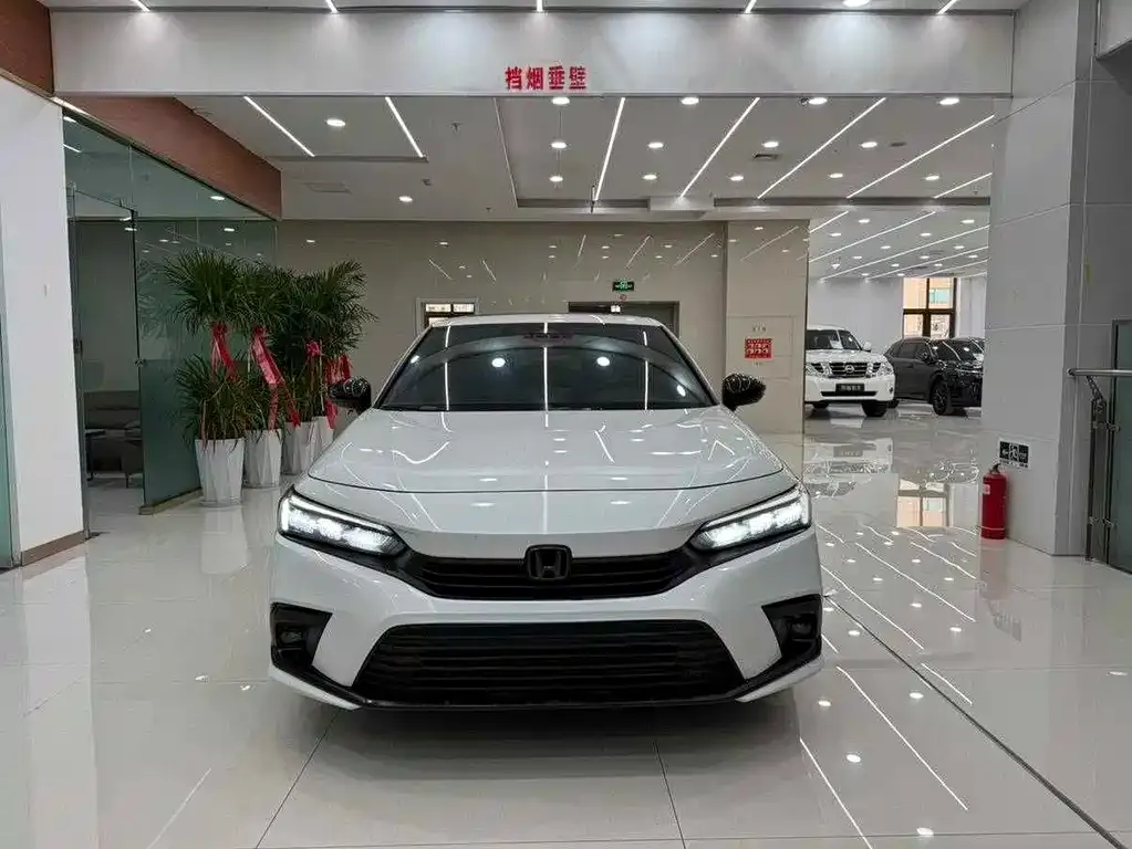 Honda Civic — фото 9