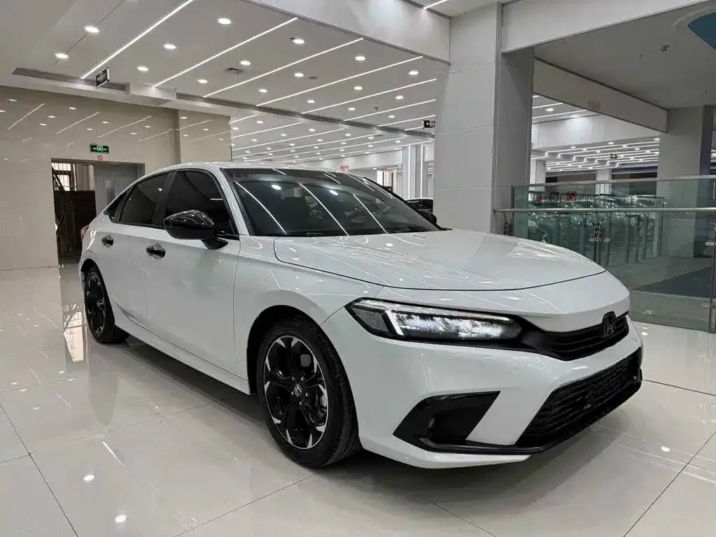 Honda Civic — фото 7