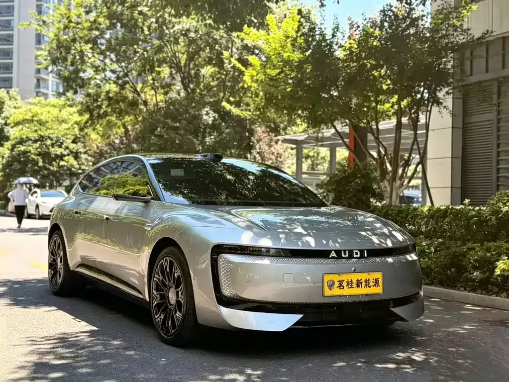 Audi E5 Sportback — фото 9