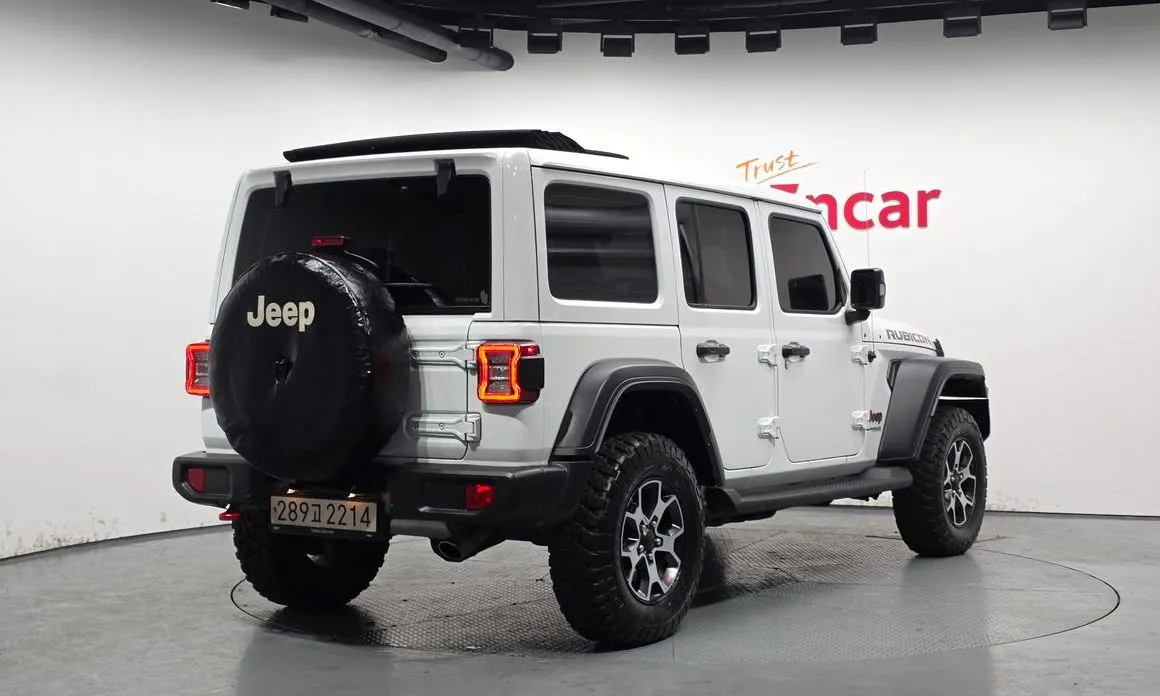 Jeep Wrangler — фото 2