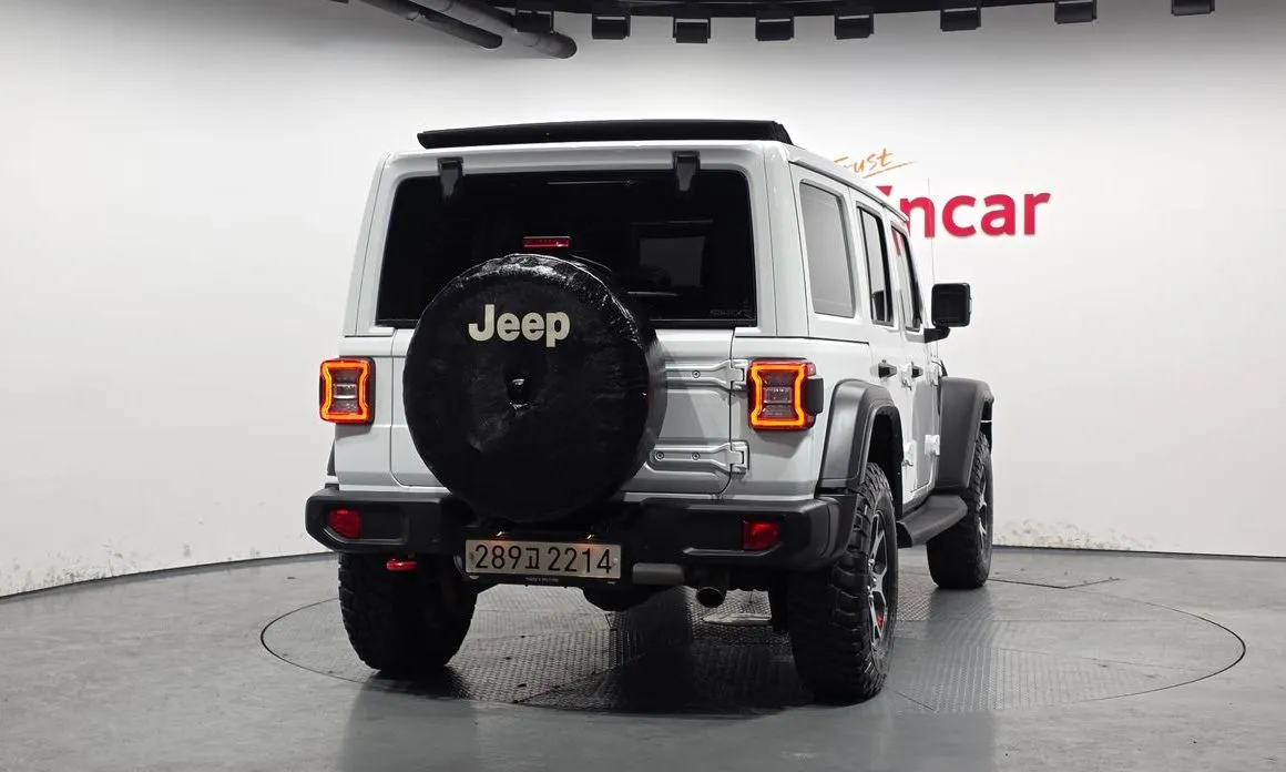 Jeep Wrangler — фото 3