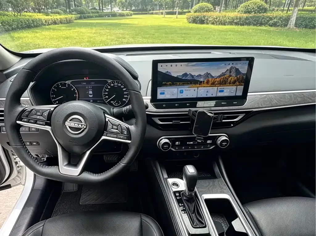 Nissan Teana — фото 10