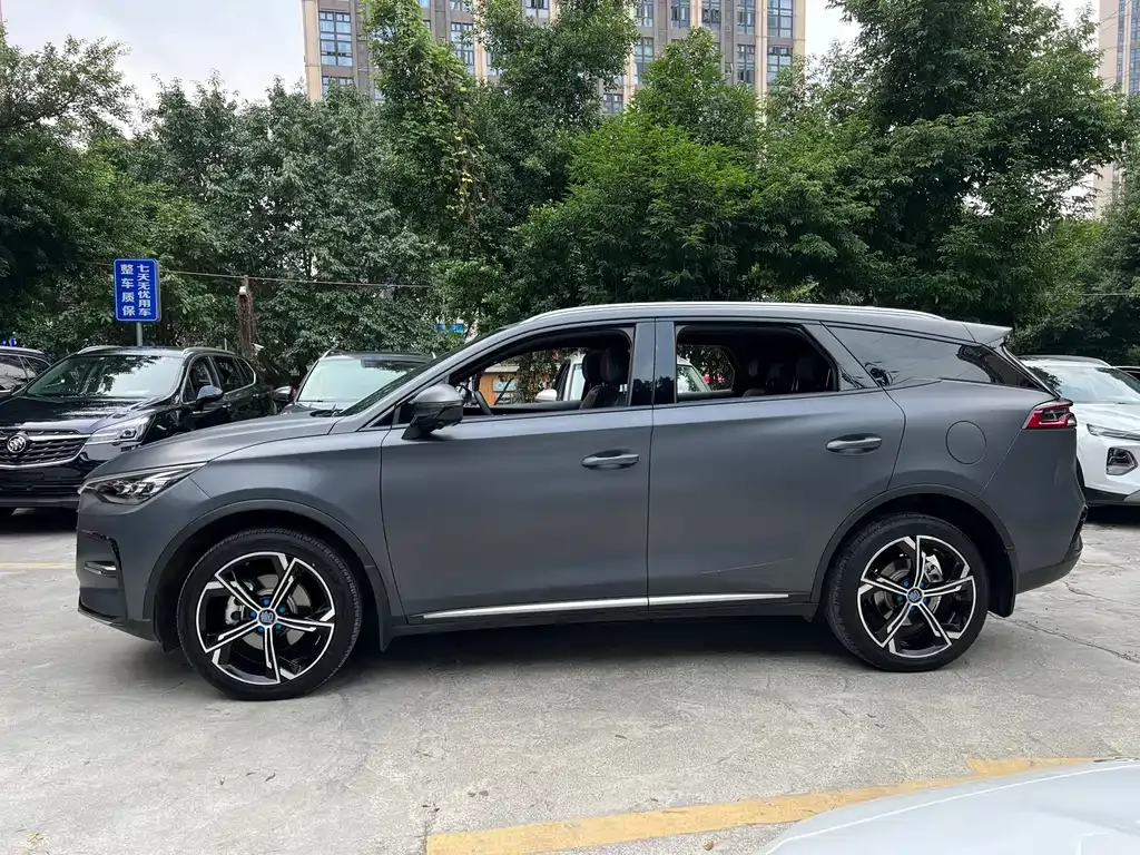 BYD Tang New Energy — фото 10