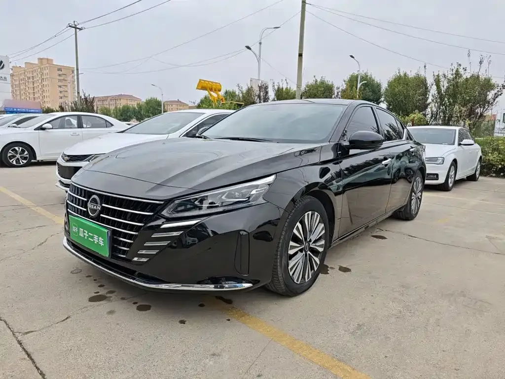 Nissan Teana — фото 2