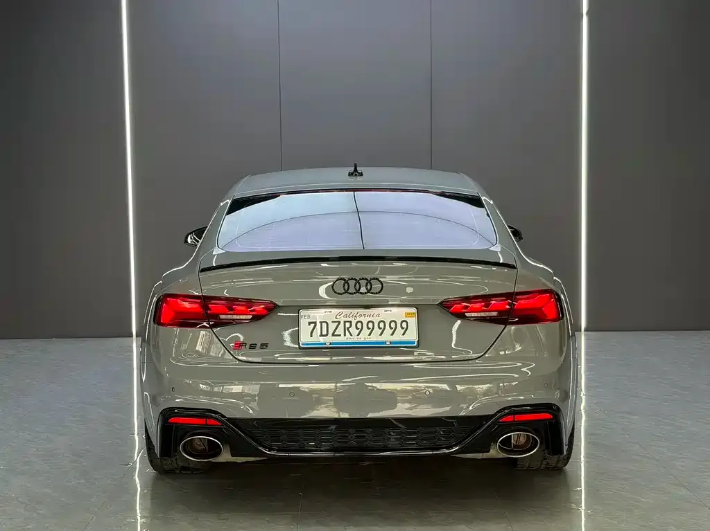 Audi RS 5 — фото 8