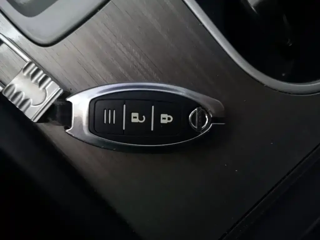 Nissan Murano — фото 2