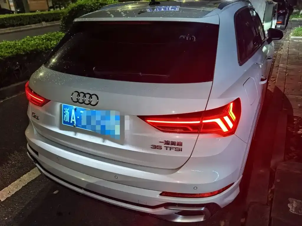 Audi Q3 — фото 3