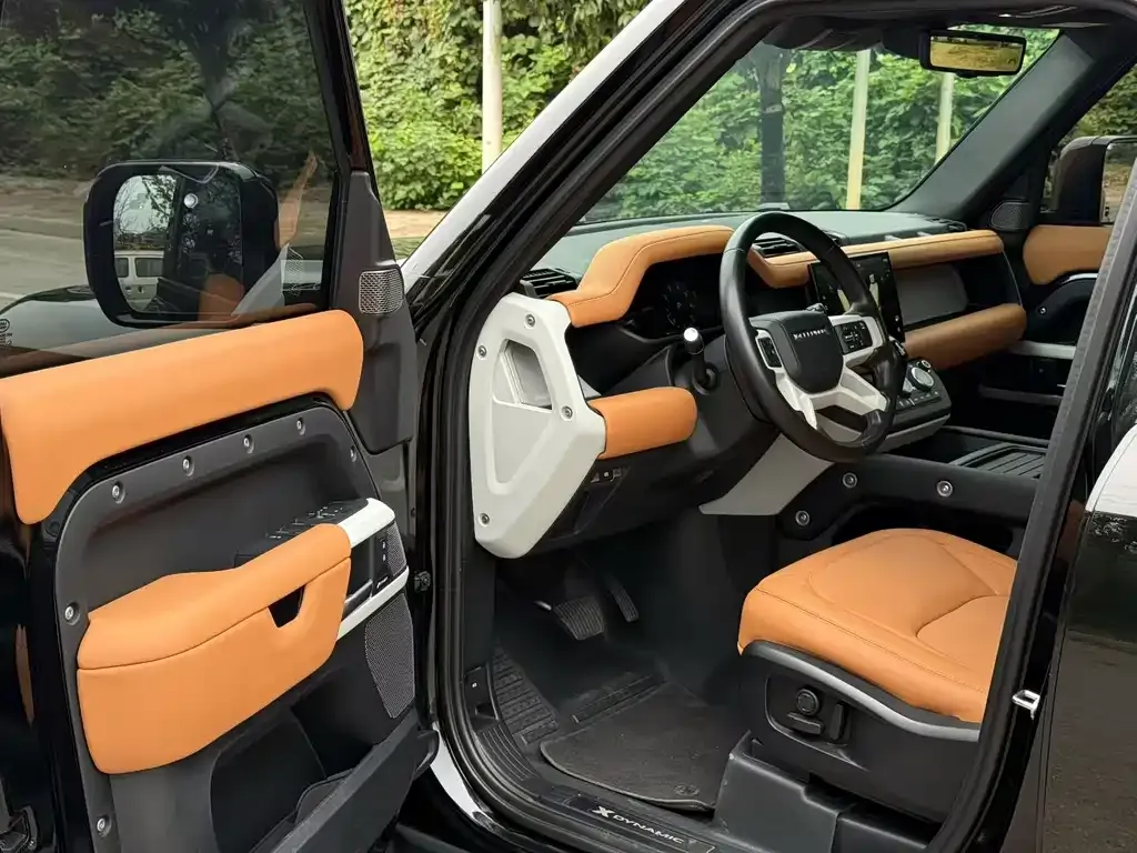 Land Rover Defender — фото 4