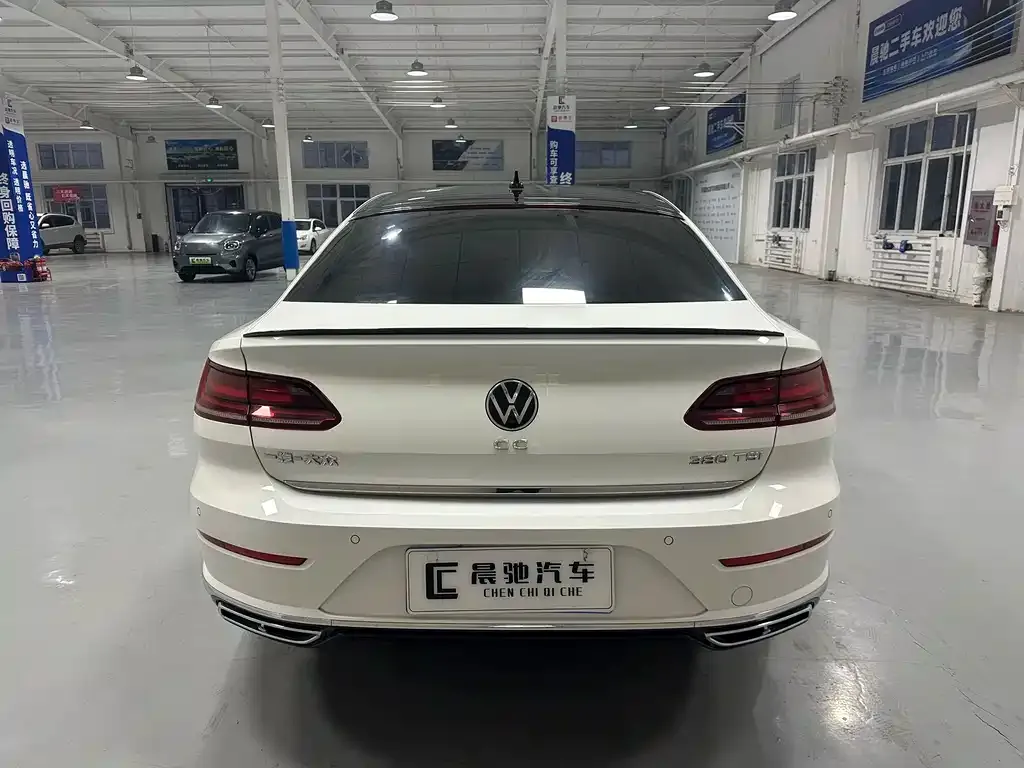 Volkswagen CC — фото 8