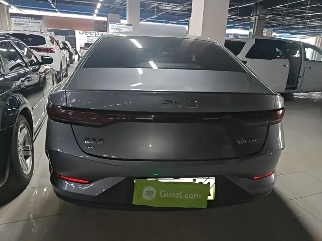 BYD Qin PLUS — фото 10