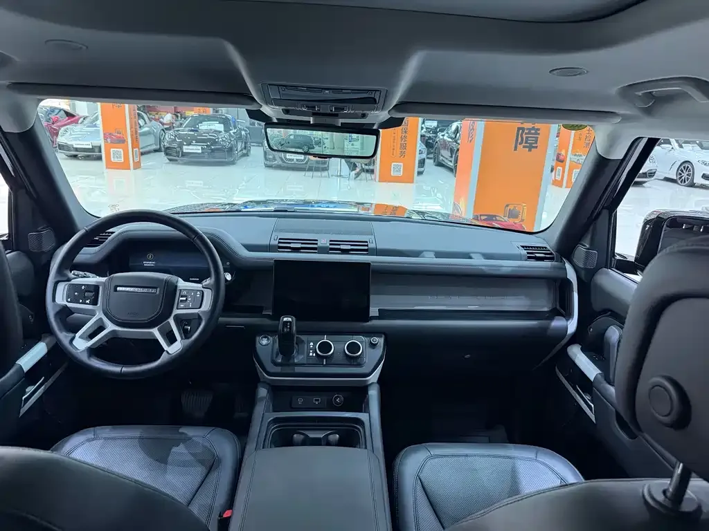 Land Rover Defender — фото 2