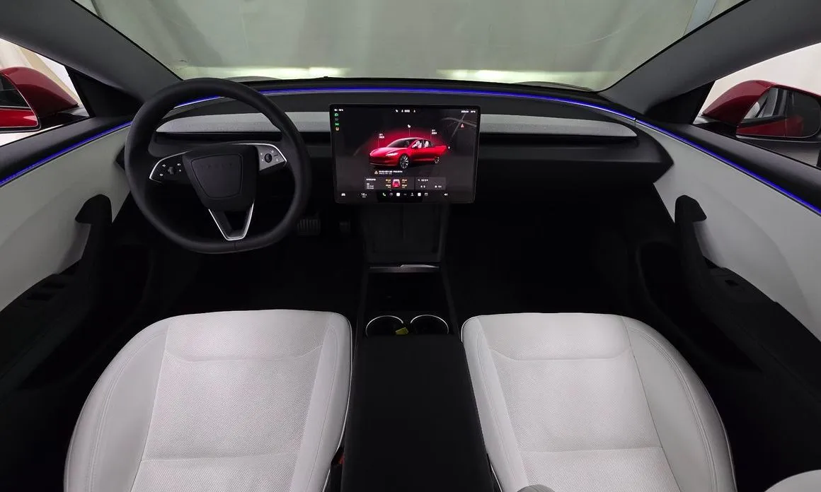 Tesla Model 3 — фото 6