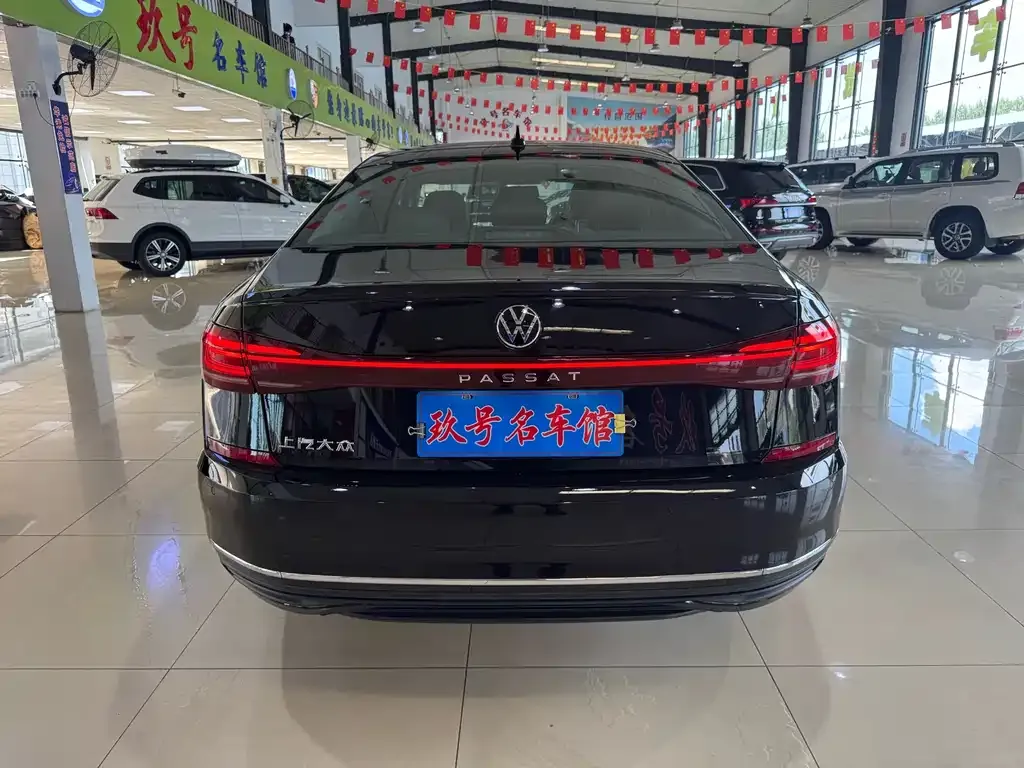 Volkswagen Passat — фото 9