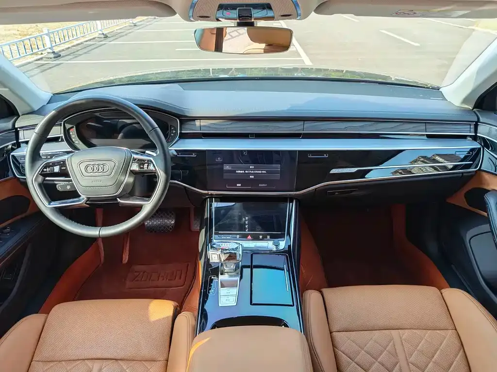 Audi A8 — фото 3