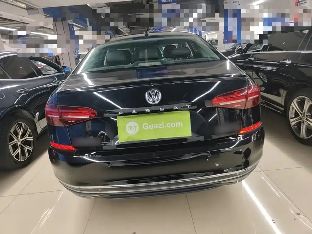 Volkswagen Passat — фото 8