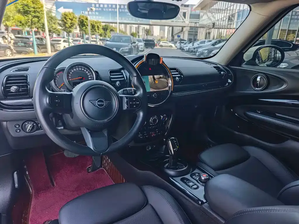 MINI Clubman — фото 7