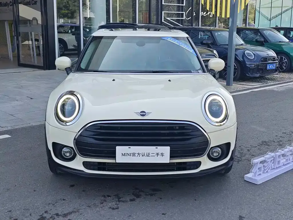 MINI Clubman — фото 3