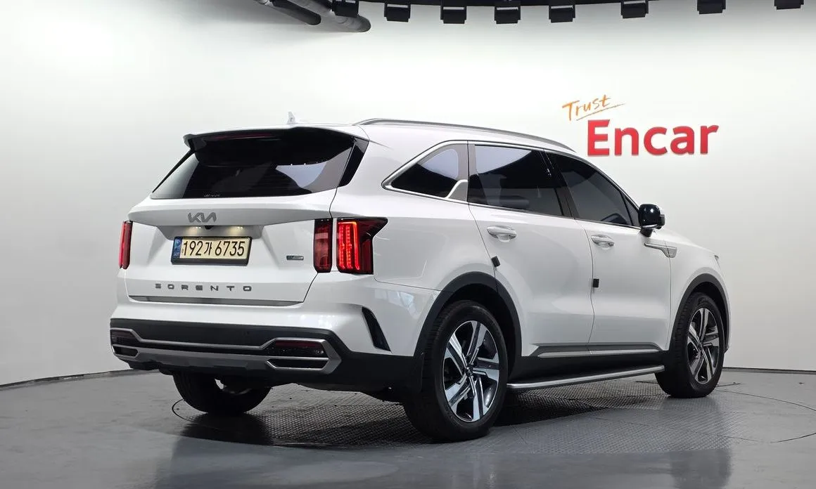 Kia Sorento — фото 5
